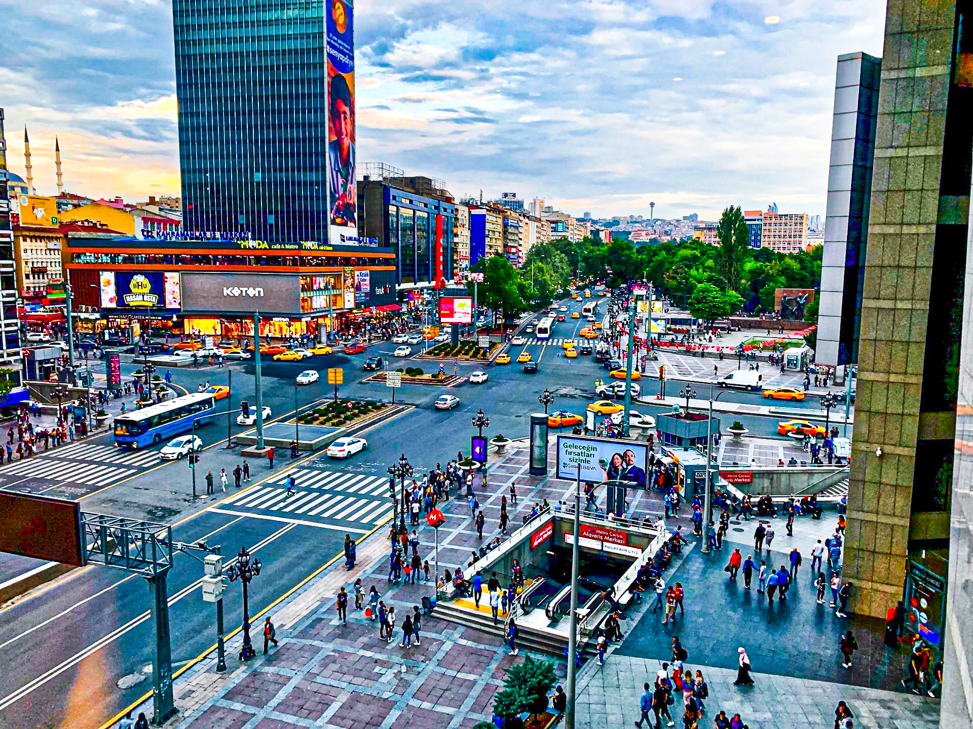 Kızılay Meydanı