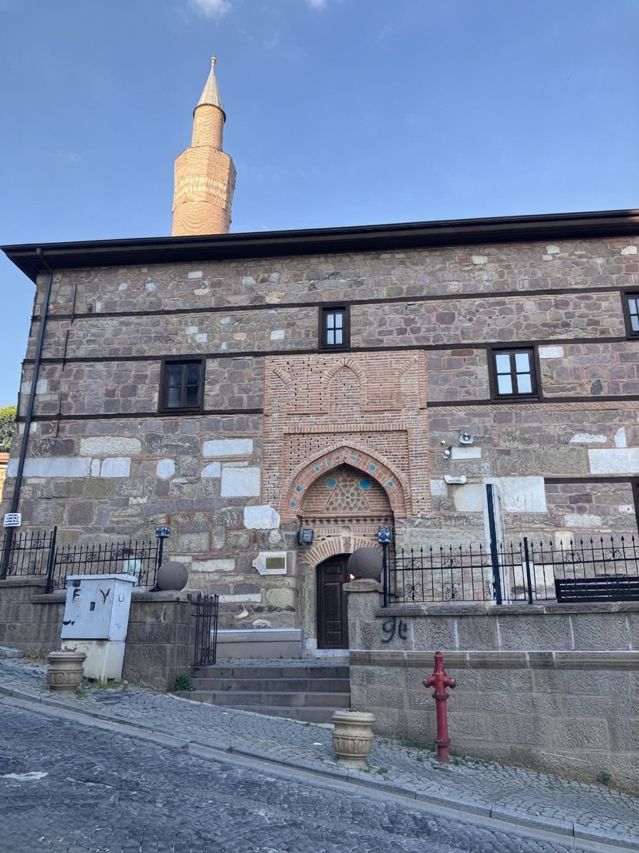 Arslanhane (Ahi Şerafettin) Camii