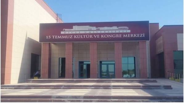 Dicle Üniversitesi 15 Temmuz Kültür Ve Kongre Merkezi - Mekan kapak görseli