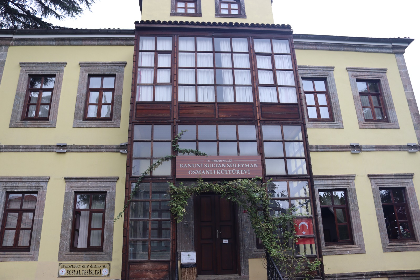 Kanuni Sultan Süleyman Kültür Evi - Mekan kapak görseli