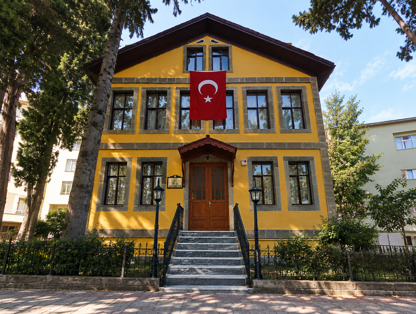 Atatürk Evi Müzesi